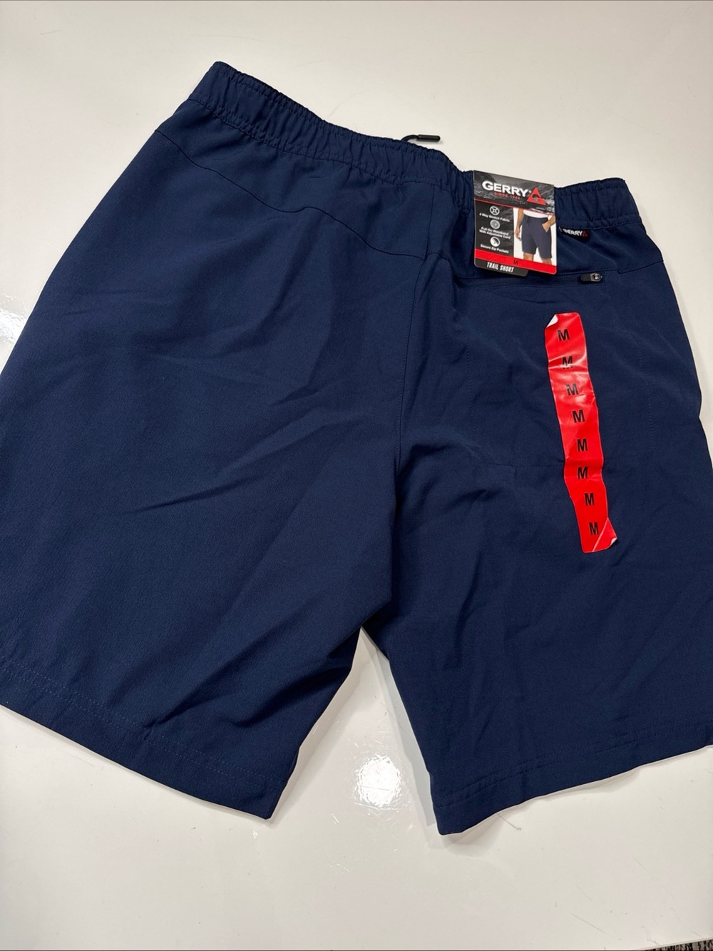 NWT Gerry Men's M Blue Trail Shorts 4-Way Stretch Outdoor Cargo A020926